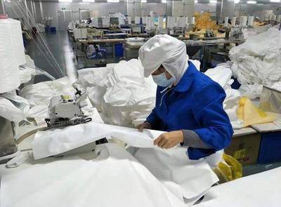 武漢開發(fā)區(qū)一停工企業(yè)無限期開工生產(chǎn)醫(yī)療防護(hù)品