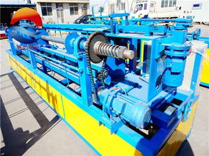 河北英旭廠家現(xiàn)貨供應(yīng)全自動勾花網(wǎng)機(jī)械